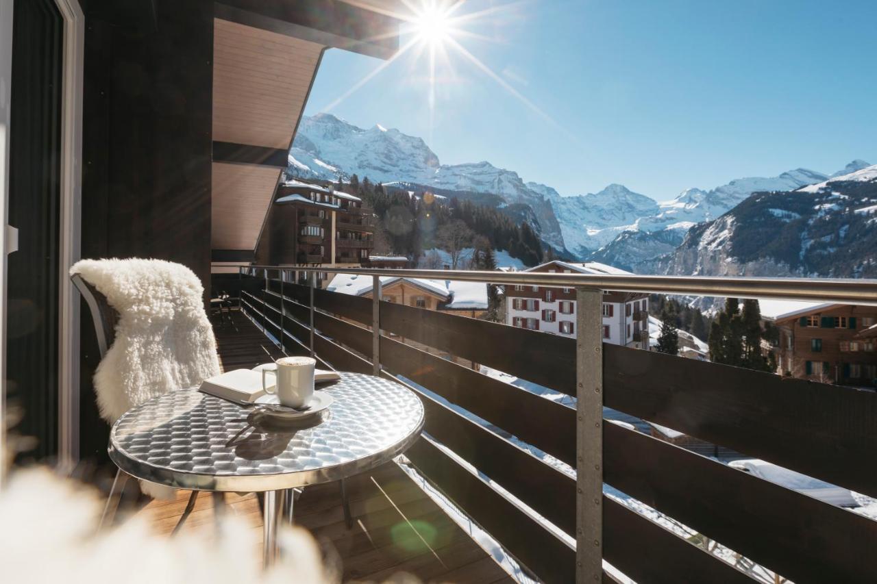 Alpenkraeuter Hotel Baeren Wengen Exterior photo